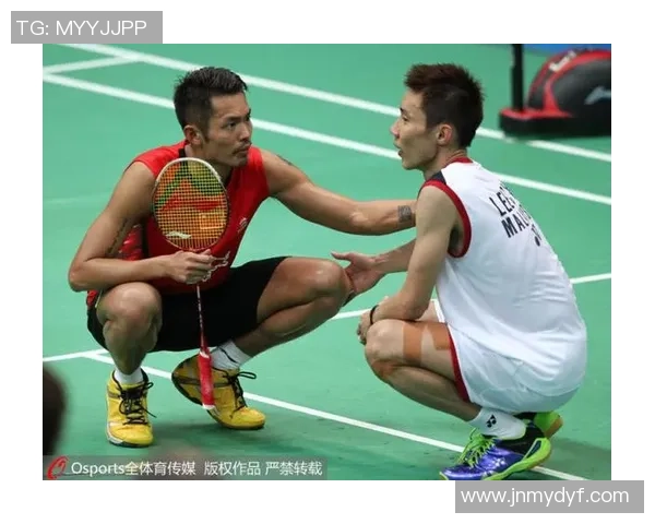 张强回顾羽毛球职业生涯的辉煌与挑战分享心路历程